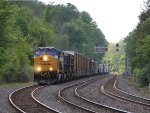 CSX 7315 leading M372